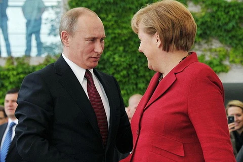 Thủ tướng Đức Merkel gặp nguyên thủ quốc gia Nga và Ukraine
