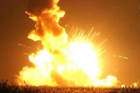 Một tên lửa của Mỹ đã nổ tung chỉ 6 giây sau khi rời bệ phóng