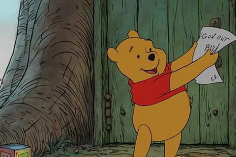 Gấu Pooh bị cấm vì “bán khỏa thân” và “giới tính không rõ ràng"