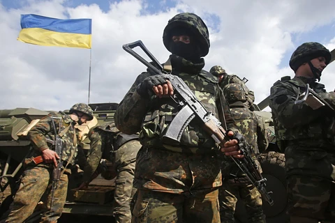 Quân đội Ukraine đã kéo dài lệnh ngừng bắn ở miền Đông