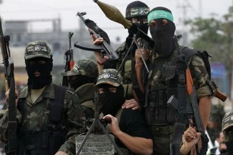Phong trào Hamas tổ chức diễu binh, thề sẽ hủy diệt Israel 
