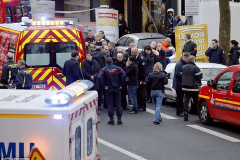 Đã xác định được danh tính kẻ bắn nữ cảnh sát ở phía nam Paris