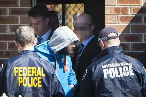 Australia bắt giữ 2 nghi can sau các cuộc truy quét khủng bố