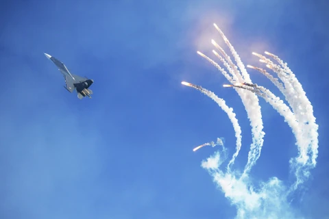 [Photo] Cận cảnh máy bay không quân Nga phô diễn sức mạnh