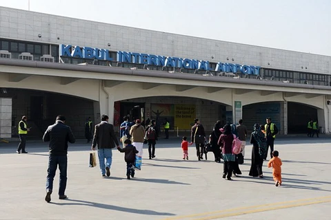 Taliban thừa nhận tấn công sân bay quốc tế ở thủ đô Afghanistan