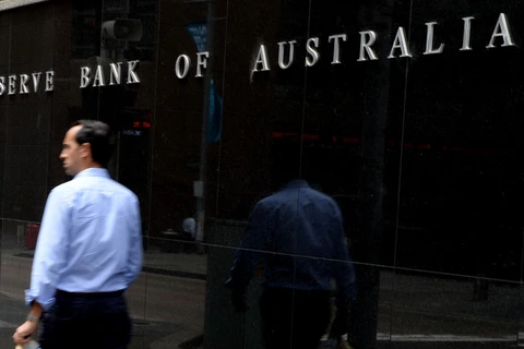 Ngân hàng Australia bất ngờ giảm lãi suất xuống mức thấp kỷ lục