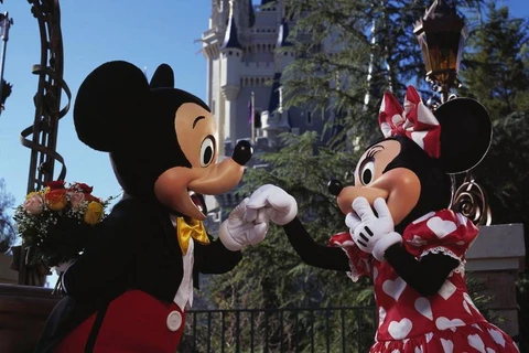 Disney giới thiệu ý tưởng giải trí cho cặp đôi ngày Tình nhân