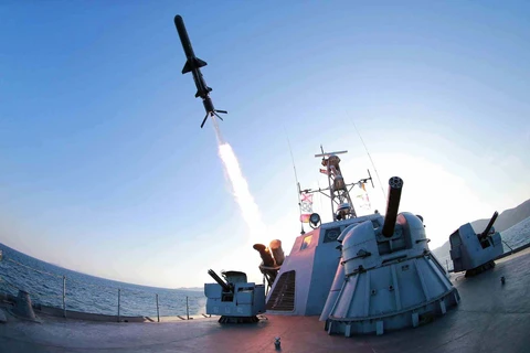 Trung Quốc kêu gọi bình tĩnh sau vụ Triều Tiên phóng tên lửa