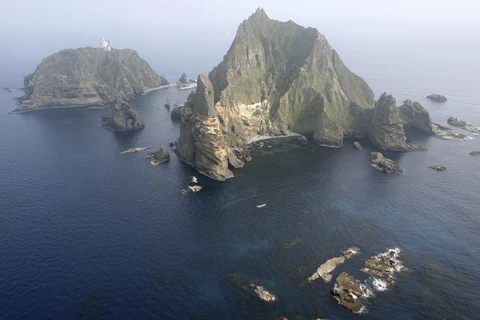Nhật Bản hối thúc Hàn Quốc trao trả quần đảo tranh chấp