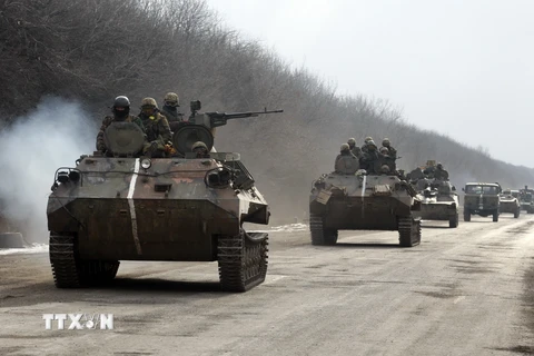 Ukraine và phe ly khai nhất trí rút vũ khí hạng nặng ở miền Đông