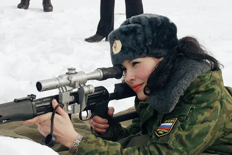 [Photo] Những bóng hồng trong hàng ngũ lực lượng vũ trang Nga