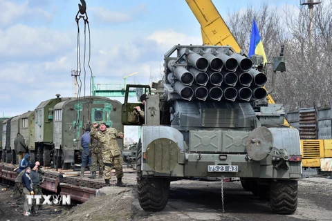 Trợ lý ngoại trưởng Mỹ "nặng lời" về tình hình miền đông Ukraine