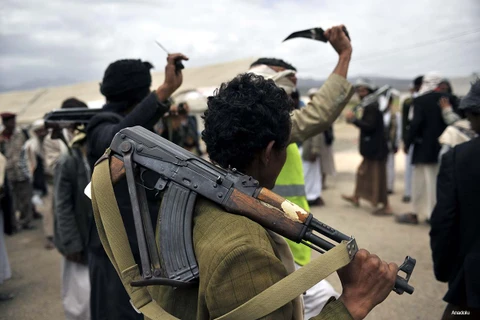Phiến quân Houthi chiếm căn cứ quân sự chiến lược ở Yemen