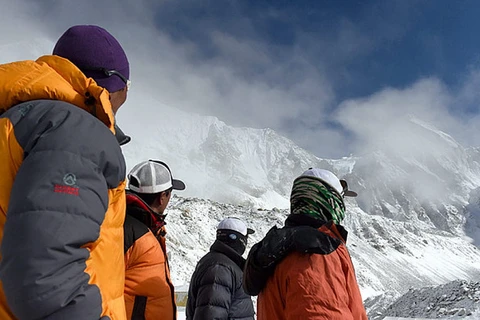 Vẫn còn hơn 150 nhà leo núi mắc kẹt vì trận động đất Nepal