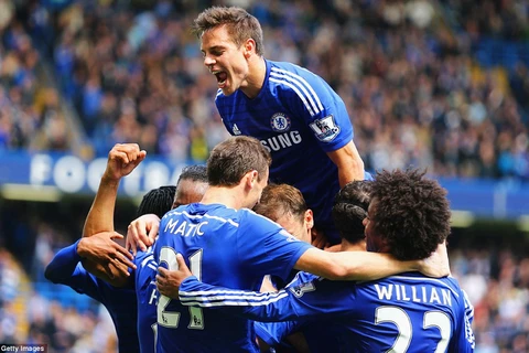 Chelsea chính thức đăng quang Premier League sớm ba vòng đấu