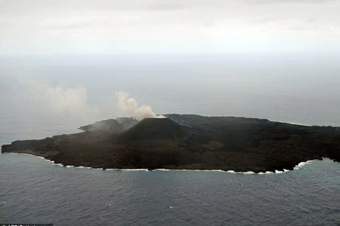 Những phát hiện mới về hòn đảo núi lửa Nishinoshima ở Nhật Bản