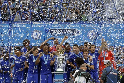 Premier League: Chelsea lập kỷ lục, Aguero giành "Vua phá lưới"