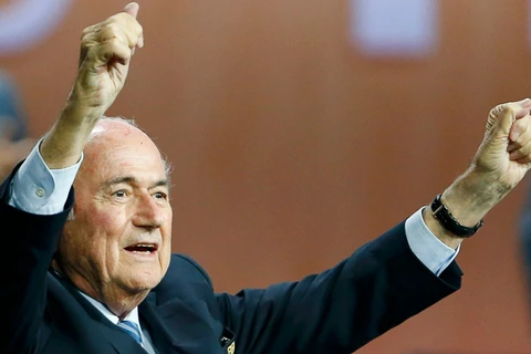 Bất chấp sức ép dữ dội, Sepp Blatter vẫn tái đắc cử Chủ tịch FIFA