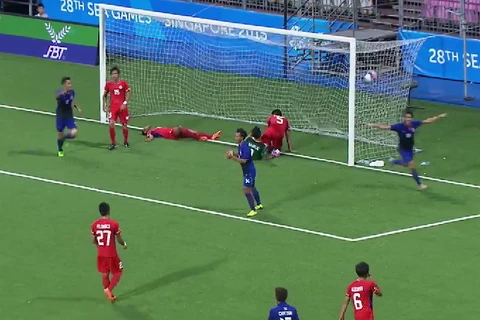U23 Campuchia (áo xanh) chiến thắng U23 Philippines. (Nguồn: YouTube)