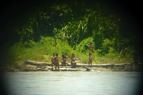 Người dân trong bộ lạc bí ẩn cuối cùng ở Amazon. (Nguồn: Daily Mail)