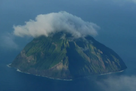 Núi lửa trên đảo Iwoto. (Nguồn: AP)