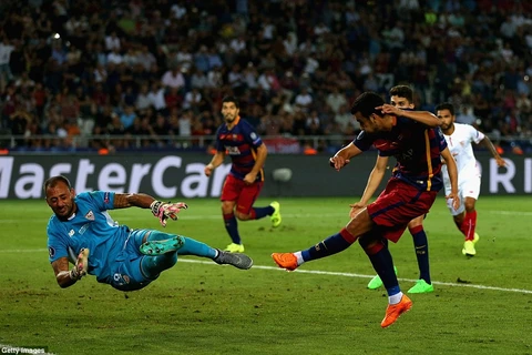 Pedro ghi bàn thắng quan trong và đó có thể là bàn thắng cuối cùng của anh cho Barcelona. (Nguồn: Getty Images)