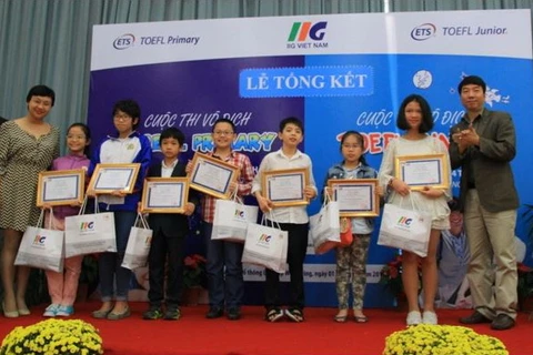 Hai thí sinh của Hà Nội giành vô địch Cuộc thi TOEFL Primary