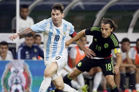 Lionel Messi trong trận gặp Mexico. (Nguồn: AP)