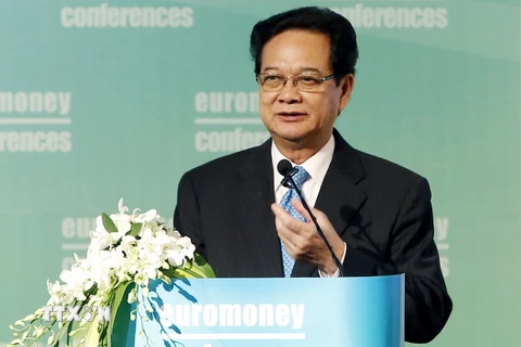 Thủ tướng Nguyễn Tấn Dũng phát biểu tại diễn đàn. (Ảnh: Đức Tám/TTXVN)