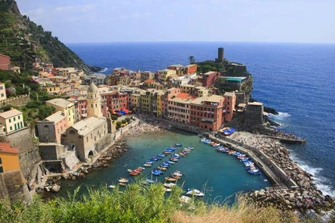 Vernazza, một trong năm ngôi làng ở Cinque Terre, Tây Bắc Italy. (Nguồn: In Stock)