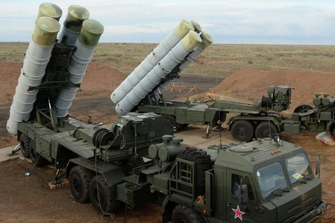 Tên lửa tầm xa S-400 Triumph của Nga. (Nguồn: Sputnik)