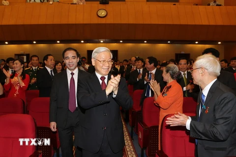 Tổng Bí thư Nguyễn Phú Trọng đến dự và chỉ đạo Đại hội đại biểu Đảng bộ tỉnh Tuyên Quang. (Ảnh: Trí Dũng/TTXVN)