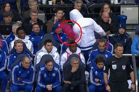 Diego Costa tức giận với Mourinho. (Nguồn: BT Sport)