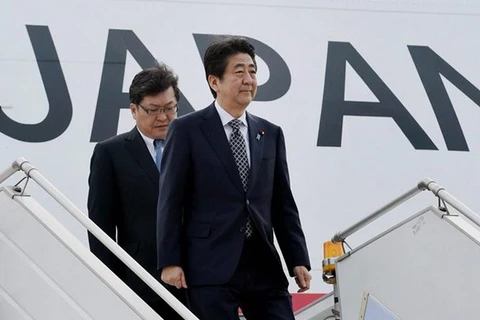 Thủ tướng Nhật Bản Abe đến Ấn Độ. (Nguồn: indianexpress)