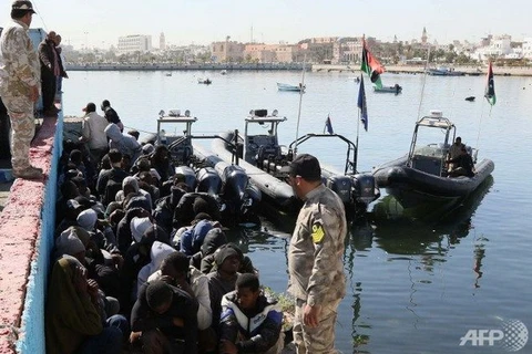 115 người di cư tại phía Đông thủ đô Tripoli tìm cách tới châu Âu. (Nguồn: AFP)