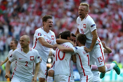 Ba Lan vào tứ kết Euro 2016. (Nguồn: Getty Images)