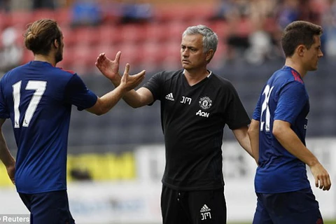 Jose Mourinho có được chiến thắng đầu tay cùng M.U. (Nguồn: Reuters)