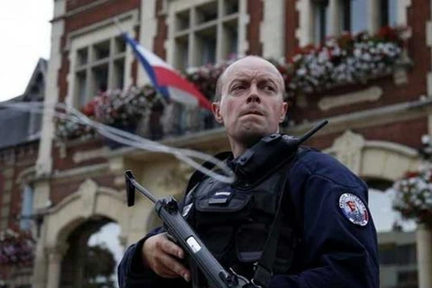 Lực lượng an ninh Pháp. (Nguồn: ndtv.com)