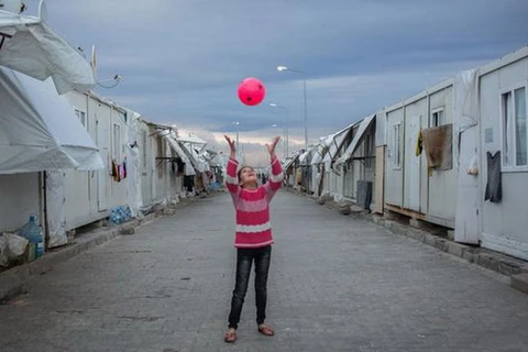 Một bé gái ở trại tị nạn ở Thổ Nhĩ Kỳ. (Nguồn: dw.com)