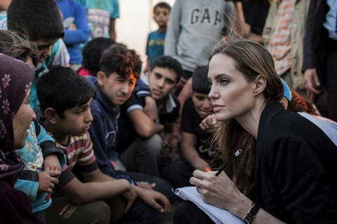 Angelina Jolie tại Jordan. (Nguồn: eonline.com)