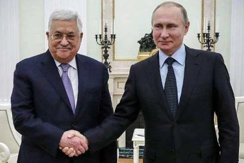 Tổng thống Nga Vladimir Putin và người đồng cấp Palestine Mahmoud Abbas. (Nguồn: urdupoin)