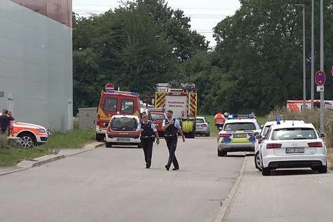 Cảnh sát có mặt tại khu vực máy bay rơi. (Nguồn: focus.de)