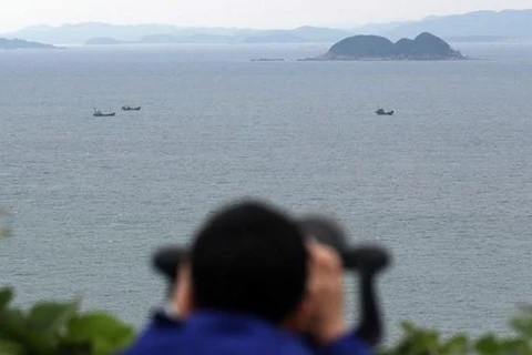 Hàn Quốc hồi hương toàn bộ 3 thủy thủ thuyền cá Triều Tiên