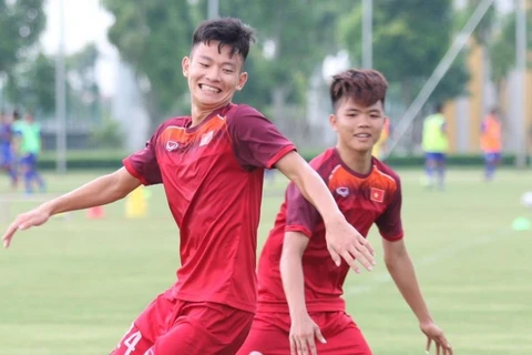 U18 Việt Nam sẽ gặp U18 Malaysia ở trận ra quân. (Nguồn: VFF)