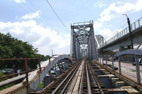 Cầu xe lửa Bình Lợi hoàn thành sứ mệnh sau 117 năm. (Nguồn: KTĐT)