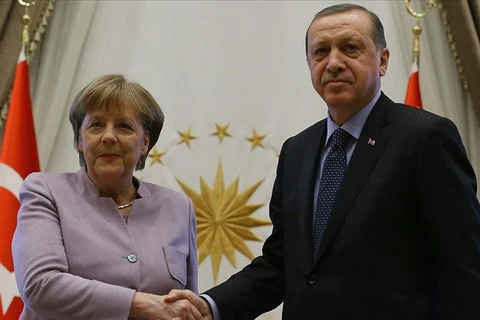 Tổng thống Thổ Nhĩ Kỳ Recep Tayyip Erdogan và Thủ tướng Đức Angela Merkel. (Nguồn: aa.com.tr)