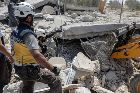 Cảnh đổ nát sau các vụ tấn công ở Idlib. (Nguồn: AFP)