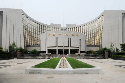 Trụ sở Ngân hàng Nhân dân Trung Quốc (PBoC) tại Bắc Kinh. (Ảnh: AFP/ TTXVN)