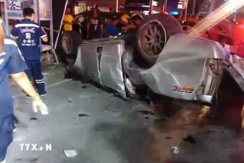 Trong ảnh: Hiện trường vụ tai nạn tại huyện Bang Phli, tỉnh Samut Prakarn, Thái Lan ngày 29/9. (Ảnh: Thai Visa Forum/TTXVN)