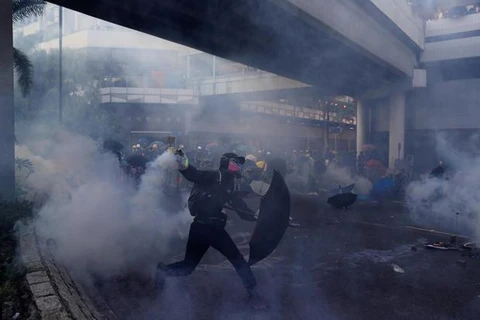 Biểu tình tại Hong Kong hôm 1/10. (Nguồn: Reuters)